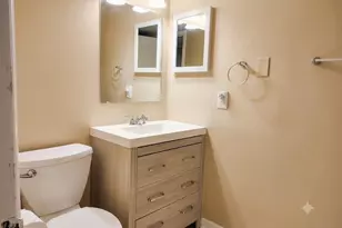 104 Roberts Ln, Alexandria, VA 22314 - Photo 13