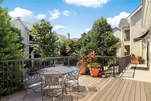 3312 Wyndham Cir, Alexandria, VA 22302 - Photo 5