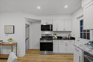 109 Clifford Ave, Alexandria, VA 22305 - Photo 17