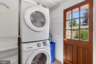 2511 N Dearing St, Alexandria, VA 22302 - Photo 17