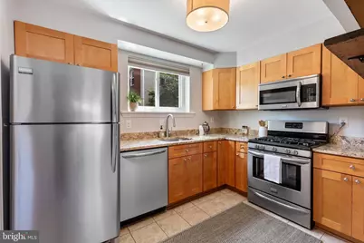 2511 N Dearing Street, Alexandria, VA 22302 - Photo 13