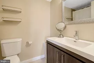 301 N Beauregard St, Alexandria, VA 22312 - Photo 17