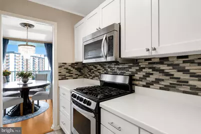 301 N Beauregard Street #1017, Alexandria, VA 22312 - Photo 13
