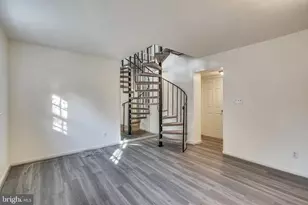 603 Bashford Ln, Alexandria, VA 22314 - Photo 13