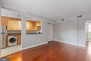 502 Bashford Ln, Alexandria, VA 22314 - Photo 3