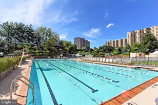 203 Yoakum Pkwy, Alexandria, VA 22304 - Photo 21
