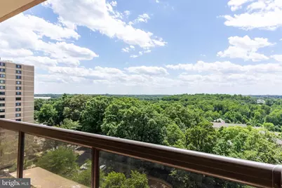 307 Yoakum Parkway #1104, Alexandria, VA 22304 - Photo 15