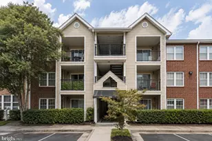3306 Wyndham Cir, Alexandria, VA 22302 - Photo 1