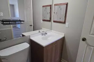 3306 Wyndham Cir, Alexandria, VA 22302 - Photo 19