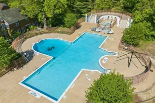 3721 Lyons Ln, Alexandria, VA 22302 - Photo 9