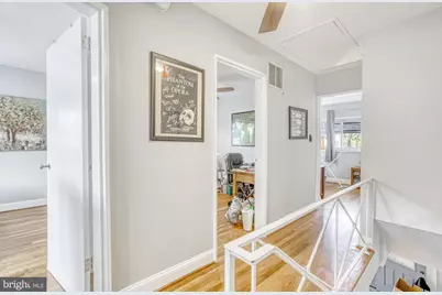 113 E Taylor Run Parkway, Alexandria, VA 22314 - Photo 25