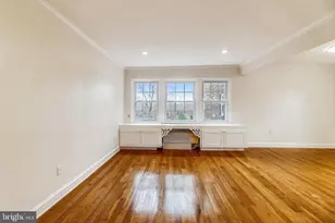 1812 W Abingdon Dr, Alexandria, VA 22314 - Photo 5