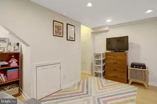245 Buchanan St, Alexandria, VA 22314 - Photo 25