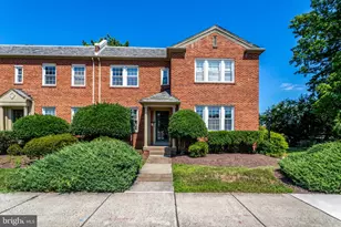 3 Russell Rd, Alexandria, VA 22301 - Photo 1