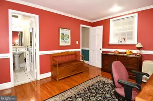 445 Old Town Ct, Alexandria, VA 22314 - Photo 41