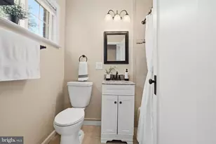 3430 Martha Custis Dr, Alexandria, VA 22302 - Photo 23