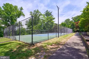 3430 Martha Custis Dr, Alexandria, VA 22302 - Photo 27