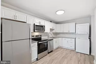 309 Yoakum Pkwy, Alexandria, VA 22304 - Photo 21