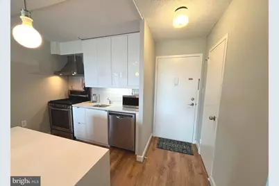 2500 N Van Dorn Street #1020, Alexandria, VA 22302 - Photo 11