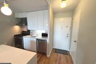 2500 N Van Dorn St, Alexandria, VA 22302 - Photo 11