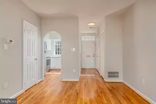 203 S Payne St, Alexandria, VA 22314 - Photo 5