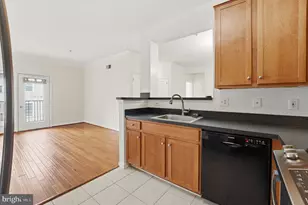 4854 Eisenhower Ave, Alexandria, VA 22304 - Photo 11