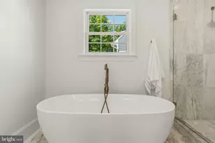 3111 Circle Hill Rd, Alexandria, VA 22305 - Photo 75