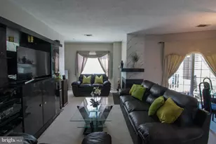 265 S Pickett St, Alexandria, VA 22304 - Photo 3