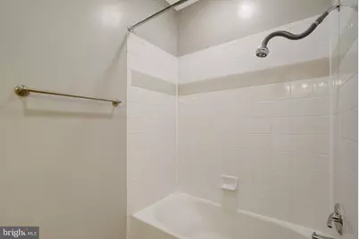 4850 Eisenhower Avenue #314, Alexandria, VA 22304 - Photo 7