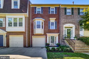8 Carriage House Cir, Alexandria, VA 22304 - Photo 1