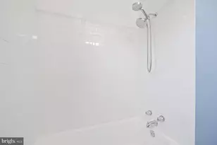 2512 N Dearing Street N, Alexandria, VA 22302 - Photo 23