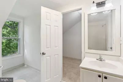 695 W Glebe Road, Alexandria, VA 22305 - Photo 17