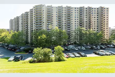 307 Yoakum Parkway #1517, Alexandria, VA 22304 - Photo 3