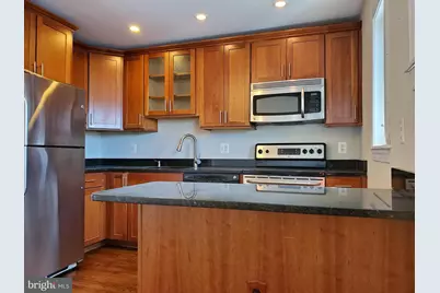 206 E Windsor Avenue #303, Alexandria, VA 22301 - Photo 3