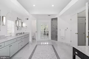 304 Charles Alexander Ct, Alexandria, VA 22301 - Photo 37