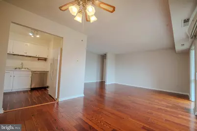 6147 Edsall Road #N, Alexandria, VA 22304 - Photo 5