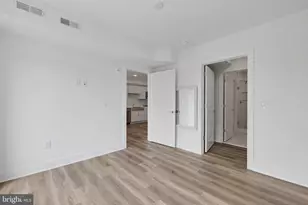 701 N Henry St, Alexandria, VA 22314 - Photo 31