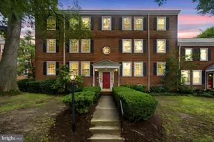 2994 S Columbus Street S, Arlington, VA 22206 - Photo 1