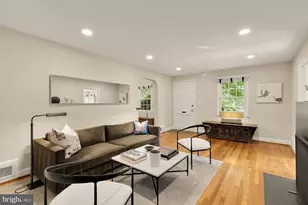 517 Janney's Ln, Alexandria, VA 22302 - Photo 3