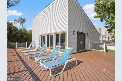 5300 Holmes Run Parkway #1206, Alexandria, VA 22304 - Photo 13