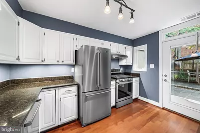 525 N Patrick Street, Alexandria, VA 22314 - Photo 17