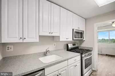 2500 N Van Dorn Street #1206, Alexandria, VA 22302 - Photo 7