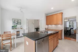 4639 Lambert Dr, Alexandria, VA 22311 - Photo 13