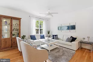 4639 Lambert Dr, Alexandria, VA 22311 - Photo 9