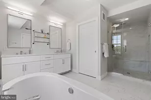 225 Strand St, Alexandria, VA 22314 - Photo 29