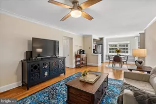 1734 W Abingdon Dr, Alexandria, VA 22314 - Photo 13