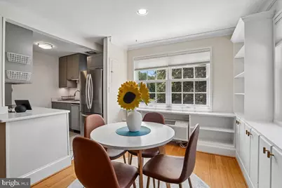 1734 W Abingdon Drive #201, Alexandria, VA 22314 - Photo 7