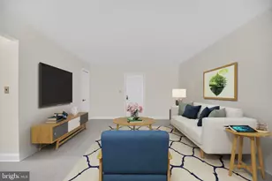 1700 W Abingdon Dr, Alexandria, VA 22314 - Photo 9