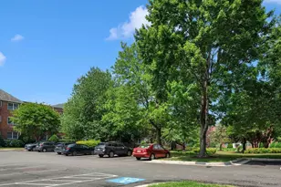 1700 W Abingdon Dr, Alexandria, VA 22314 - Photo 37