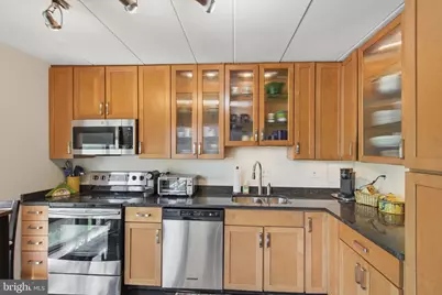 106 Roberts Lane #201, Alexandria, VA 22314 - Photo 11
